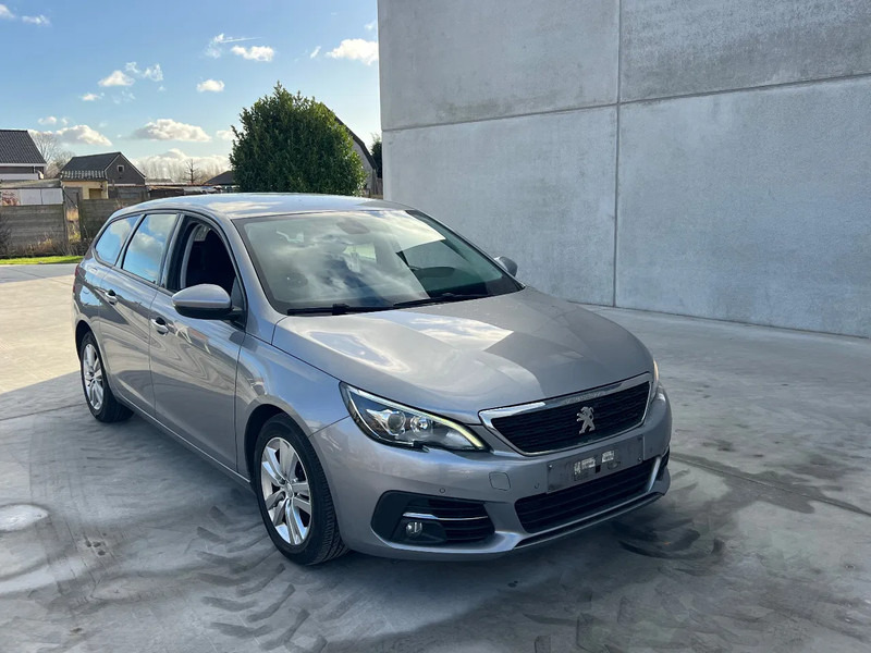 Peugeot 308 Peugeot 308SW 2018 - Automobil: slika Peugeot 308 Peugeot 308SW 2018 - Automobil Peugeot 308 Peugeot 308SW 2018 - Automobil: slika Peugeot 308 Peugeot 308SW 2018 - Automobil