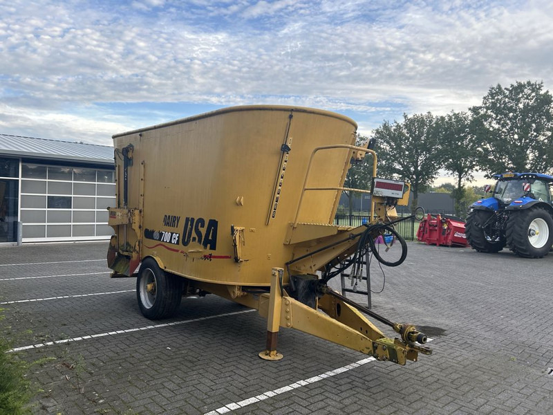 Peecon Peecon USA 700 CF mengwagen - Oprema za stoku: slika Peecon Peecon USA 700 CF mengwagen - Oprema za stoku Peecon Peecon USA 700 CF mengwagen - Oprema za stoku: slika Peecon Peecon USA 700 CF mengwagen - Oprema za stoku