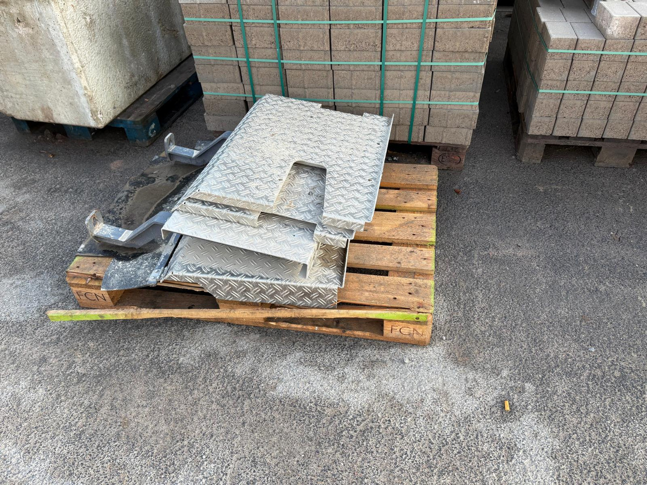 Vögele VÖGELE-Extensions for AB600TV-3 - Finišer za asfalt: slika Vögele VÖGELE-Extensions for AB600TV-3 - Finišer za asfalt Vögele VÖGELE-Extensions for AB600TV-3 - Finišer za asfalt: slika Vögele VÖGELE-Extensions for AB600TV-3 - Finišer za asfalt