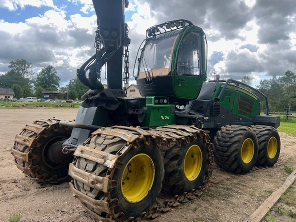 John Deere 1170 G - Forvarder: slika John Deere 1170 G - Forvarder John Deere 1170 G - Forvarder: slika John Deere 1170 G - Forvarder