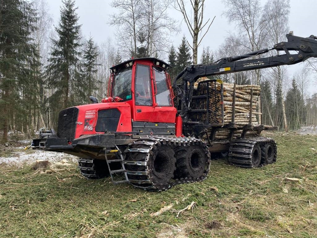 Komatsu 855 - Forvarder: slika Komatsu 855 - Forvarder Komatsu 855 - Forvarder: slika Komatsu 855 - Forvarder