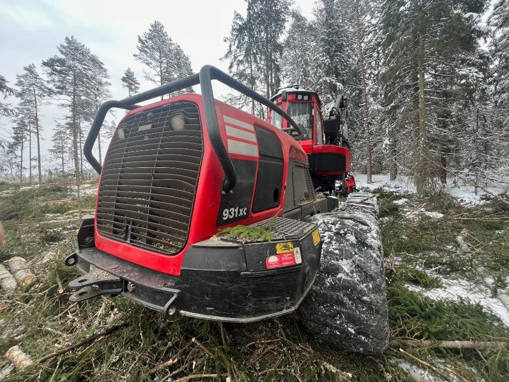 Komatsu 931xc - Kombajn za šumarstvo: slika Komatsu 931xc - Kombajn za šumarstvo Komatsu 931xc - Kombajn za šumarstvo: slika Komatsu 931xc - Kombajn za šumarstvo
