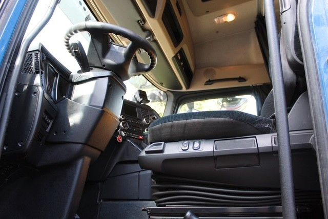 Mercedes-Benz Actros 4 2-Achser BM 963 1846 OM470 4x2 SZM - Tegljač: slika Mercedes-Benz Actros 4 2-Achser BM 963 1846 OM470 4x2 SZM - Tegljač Mercedes-Benz Actros 4 2-Achser BM 963 1846 OM470 4x2 SZM - Tegljač: slika Mercedes-Benz Actros 4 2-Achser BM 963 1846 OM470 4x2 SZM - Tegljač