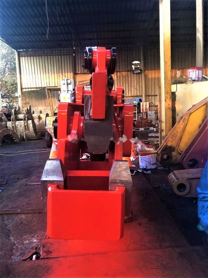 AME 360' Rotating Concrete Demolition Shear Jaw Suitable for 30-50 T - Škare za rušenje za Bager: slika AME 360' Rotating Concrete Demolition Shear Jaw Suitable for 30-50 T - Škare za rušenje za Bager AME 360' Rotating Concrete Demolition Shear Jaw Suitable for 30-50 T - Škare za rušenje za Bager: slika AME 360' Rotating Concrete Demolition Shear Jaw Suitable for 30-50 T - Škare za rušenje za Bager