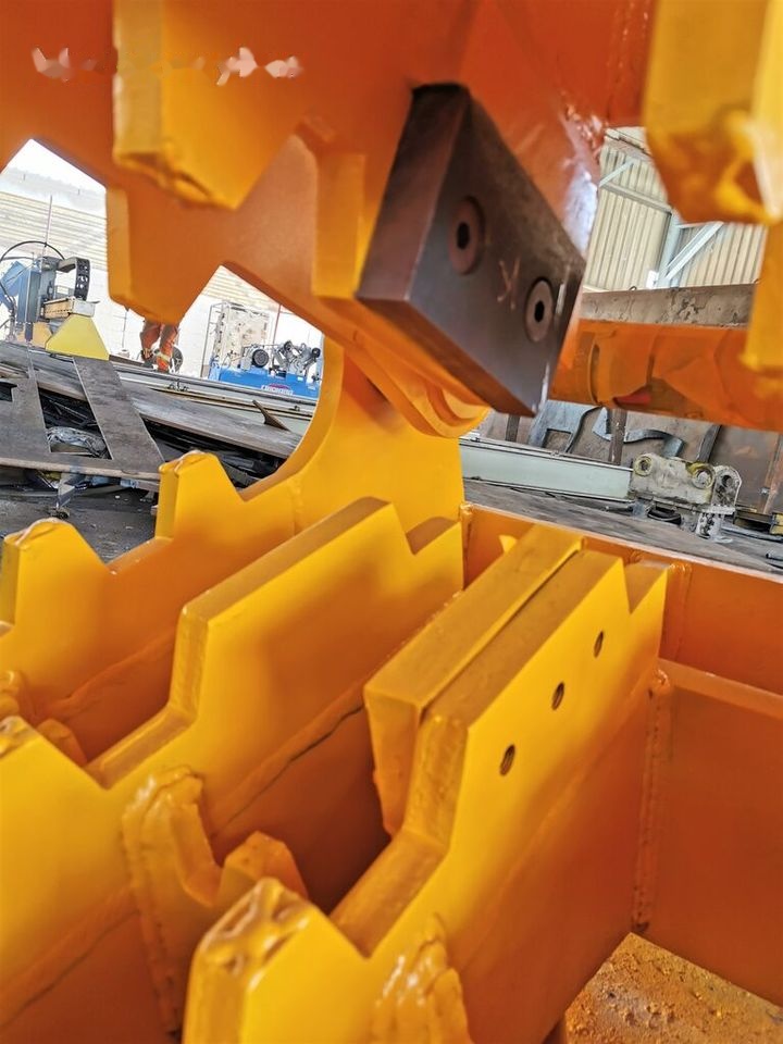 Novi Škare za rušenje za Bager AME Mechanical Pulverizer: slika Novi Škare za rušenje za Bager AME Mechanical Pulverizer Novi Škare za rušenje za Bager AME Mechanical Pulverizer: slika Novi Škare za rušenje za Bager AME Mechanical Pulverizer