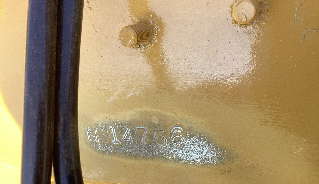 CATERPILLAR CAT 320 - Krak za Bager: slika CATERPILLAR CAT 320 - Krak za Bager CATERPILLAR CAT 320 - Krak za Bager: slika CATERPILLAR CAT 320 - Krak za Bager