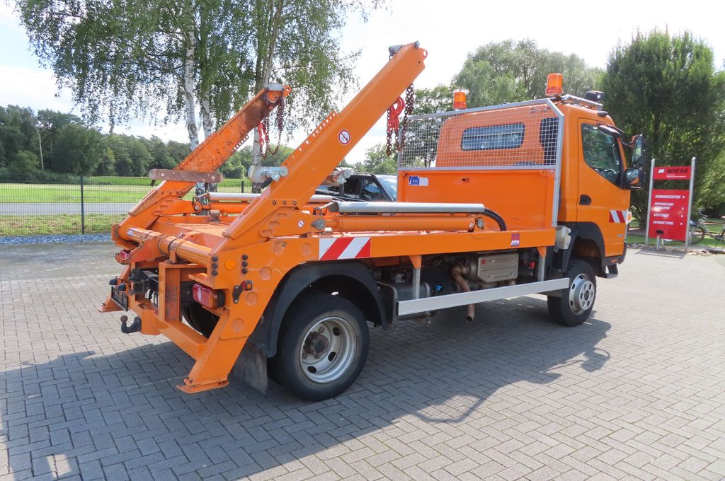 FUSO Canter 6 C 18 4x4 Kommunal Winterdienst - Utovarivač s proklizavajućim upravljanjem: slika FUSO Canter 6 C 18 4x4 Kommunal Winterdienst - Utovarivač s proklizavajućim upravljanjem FUSO Canter 6 C 18 4x4 Kommunal Winterdienst - Utovarivač s proklizavajućim upravljanjem: slika FUSO Canter 6 C 18 4x4 Kommunal Winterdienst - Utovarivač s proklizavajućim upravljanjem