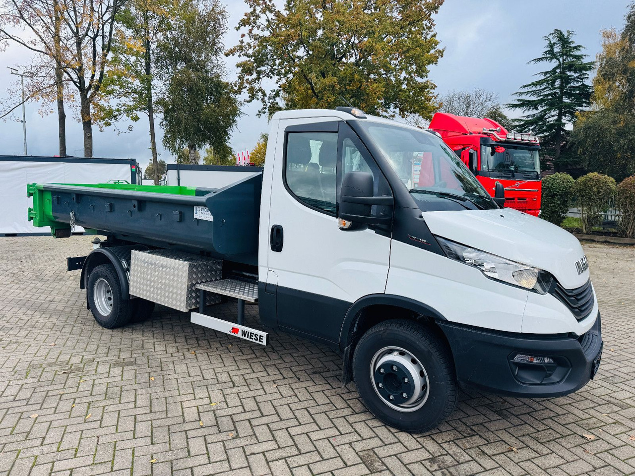 Iveco Daily 70C18H Hyva Abrollkipper - Kamion s kukastom dizalicom: slika Iveco Daily 70C18H Hyva Abrollkipper - Kamion s kukastom dizalicom Iveco Daily 70C18H Hyva Abrollkipper - Kamion s kukastom dizalicom: slika Iveco Daily 70C18H Hyva Abrollkipper - Kamion s kukastom dizalicom