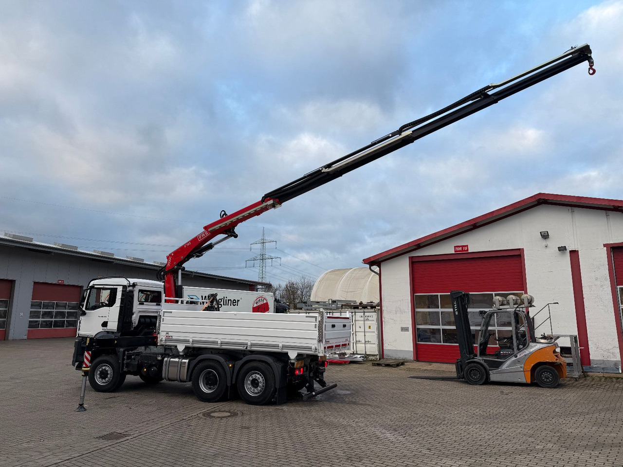 MAN TGS 26.400 6x4 Krankipper Fassi/SOFORT VERFÜGBAR - Kamion, Kamion s kranom: slika MAN TGS 26.400 6x4 Krankipper Fassi/SOFORT VERFÜGBAR - Kamion, Kamion s kranom MAN TGS 26.400 6x4 Krankipper Fassi/SOFORT VERFÜGBAR - Kamion, Kamion s kranom: slika MAN TGS 26.400 6x4 Krankipper Fassi/SOFORT VERFÜGBAR - Kamion, Kamion s kranom