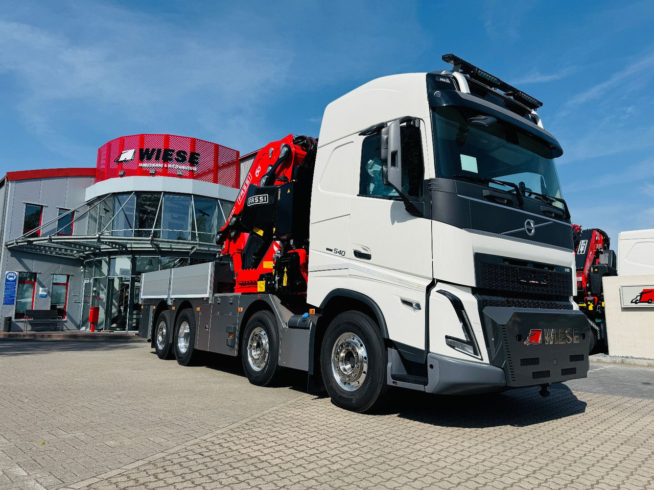 Volvo FH 540 mit Fassi F2150RAL Fly Jib + Winde - Kamion, Kamion s kranom: slika Volvo FH 540 mit Fassi F2150RAL Fly Jib + Winde - Kamion, Kamion s kranom Volvo FH 540 mit Fassi F2150RAL Fly Jib + Winde - Kamion, Kamion s kranom: slika Volvo FH 540 mit Fassi F2150RAL Fly Jib + Winde - Kamion, Kamion s kranom