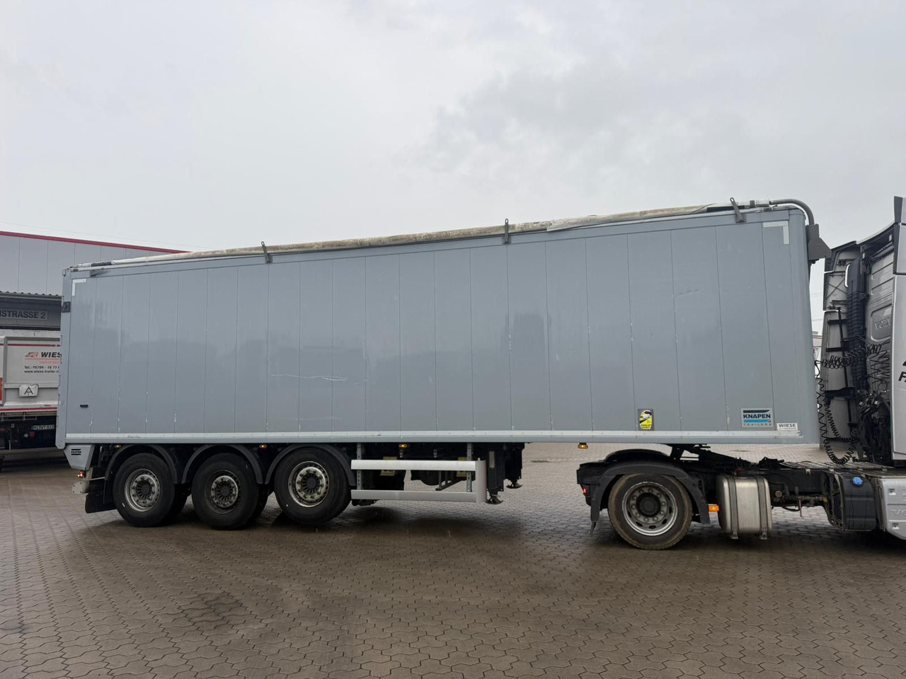 Knapen K200 Agrar 60 m³ 6mm Boden Powersheet - Poluprikolica s pokretnim podom: slika Knapen K200 Agrar 60 m³ 6mm Boden Powersheet - Poluprikolica s pokretnim podom Knapen K200 Agrar 60 m³ 6mm Boden Powersheet - Poluprikolica s pokretnim podom: slika Knapen K200 Agrar 60 m³ 6mm Boden Powersheet - Poluprikolica s pokretnim podom