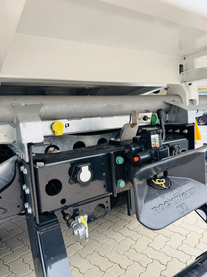 MAN 18.320 4x2 mit Fassi Ladekran Sofort Verfügbar - Kiper, Kamion s kranom: slika MAN 18.320 4x2 mit Fassi Ladekran Sofort Verfügbar - Kiper, Kamion s kranom MAN 18.320 4x2 mit Fassi Ladekran Sofort Verfügbar - Kiper, Kamion s kranom: slika MAN 18.320 4x2 mit Fassi Ladekran Sofort Verfügbar - Kiper, Kamion s kranom