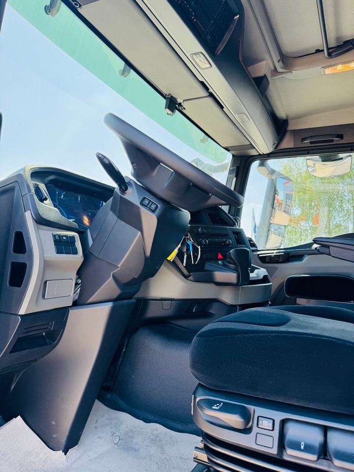 MAN TGS 32.510 mit F710 Frontkran sofort - Kamion s otvorenim sandukom, Kamion s kranom: slika MAN TGS 32.510 mit F710 Frontkran sofort - Kamion s otvorenim sandukom, Kamion s kranom MAN TGS 32.510 mit F710 Frontkran sofort - Kamion s otvorenim sandukom, Kamion s kranom: slika MAN TGS 32.510 mit F710 Frontkran sofort - Kamion s otvorenim sandukom, Kamion s kranom