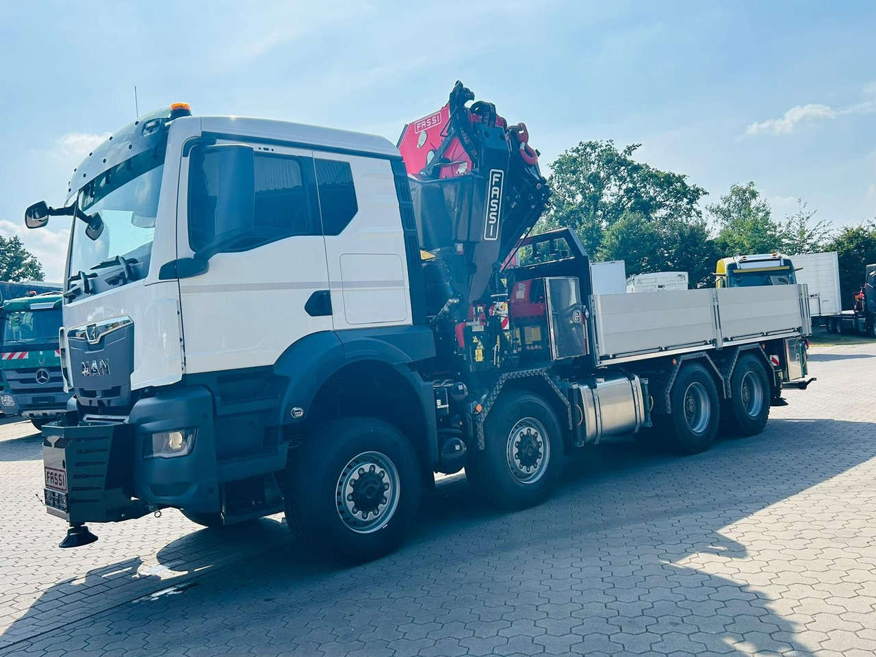 MAN TGS 41.520 8x8 mit Fassi Ladekran F710RA.2.26 - Kamion s kranom: slika MAN TGS 41.520 8x8 mit Fassi Ladekran F710RA.2.26 - Kamion s kranom MAN TGS 41.520 8x8 mit Fassi Ladekran F710RA.2.26 - Kamion s kranom: slika MAN TGS 41.520 8x8 mit Fassi Ladekran F710RA.2.26 - Kamion s kranom