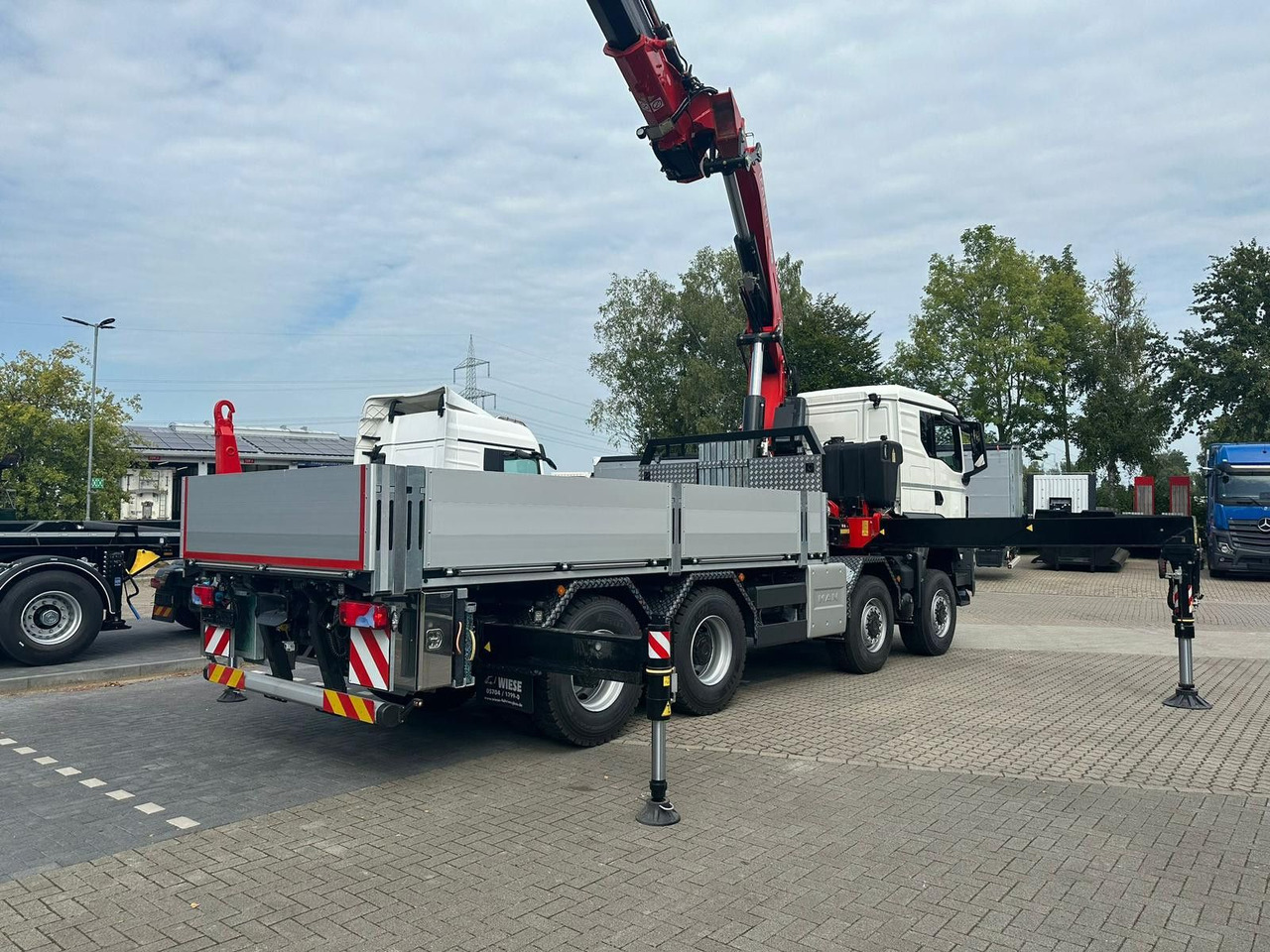 MAN TGS 41.520 8x8 mit Fassi Ladekran F710RA.2.26 - Kamion s kranom: slika MAN TGS 41.520 8x8 mit Fassi Ladekran F710RA.2.26 - Kamion s kranom MAN TGS 41.520 8x8 mit Fassi Ladekran F710RA.2.26 - Kamion s kranom: slika MAN TGS 41.520 8x8 mit Fassi Ladekran F710RA.2.26 - Kamion s kranom