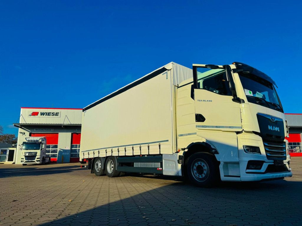 Zakup  MAN TGX 26.440 6x2 LL Schwerlast Ladebordwand/Rampe MAN TGX 26.440 6x2 LL Schwerlast Ladebordwand/Rampe: slika Zakup  MAN TGX 26.440 6x2 LL Schwerlast Ladebordwand/Rampe MAN TGX 26.440 6x2 LL Schwerlast Ladebordwand/Rampe