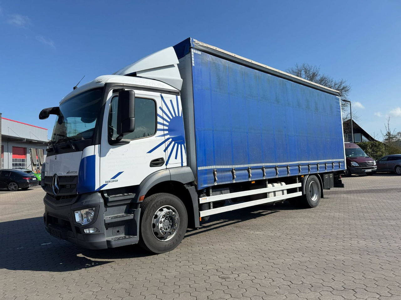 Mercedes-Benz Antos 1835 L - 4x2 Schiebeplane - Kamion s ceradom: slika Mercedes-Benz Antos 1835 L - 4x2 Schiebeplane - Kamion s ceradom Mercedes-Benz Antos 1835 L - 4x2 Schiebeplane - Kamion s ceradom: slika Mercedes-Benz Antos 1835 L - 4x2 Schiebeplane - Kamion s ceradom