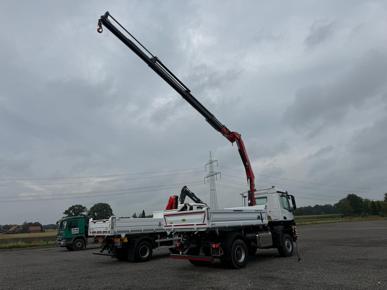 Kamion s kranom Mercedes-Benz Arocs 1835  4x2 Meiller Fassi F135 Kran Kipper: slika Kamion s kranom Mercedes-Benz Arocs 1835  4x2 Meiller Fassi F135 Kran Kipper