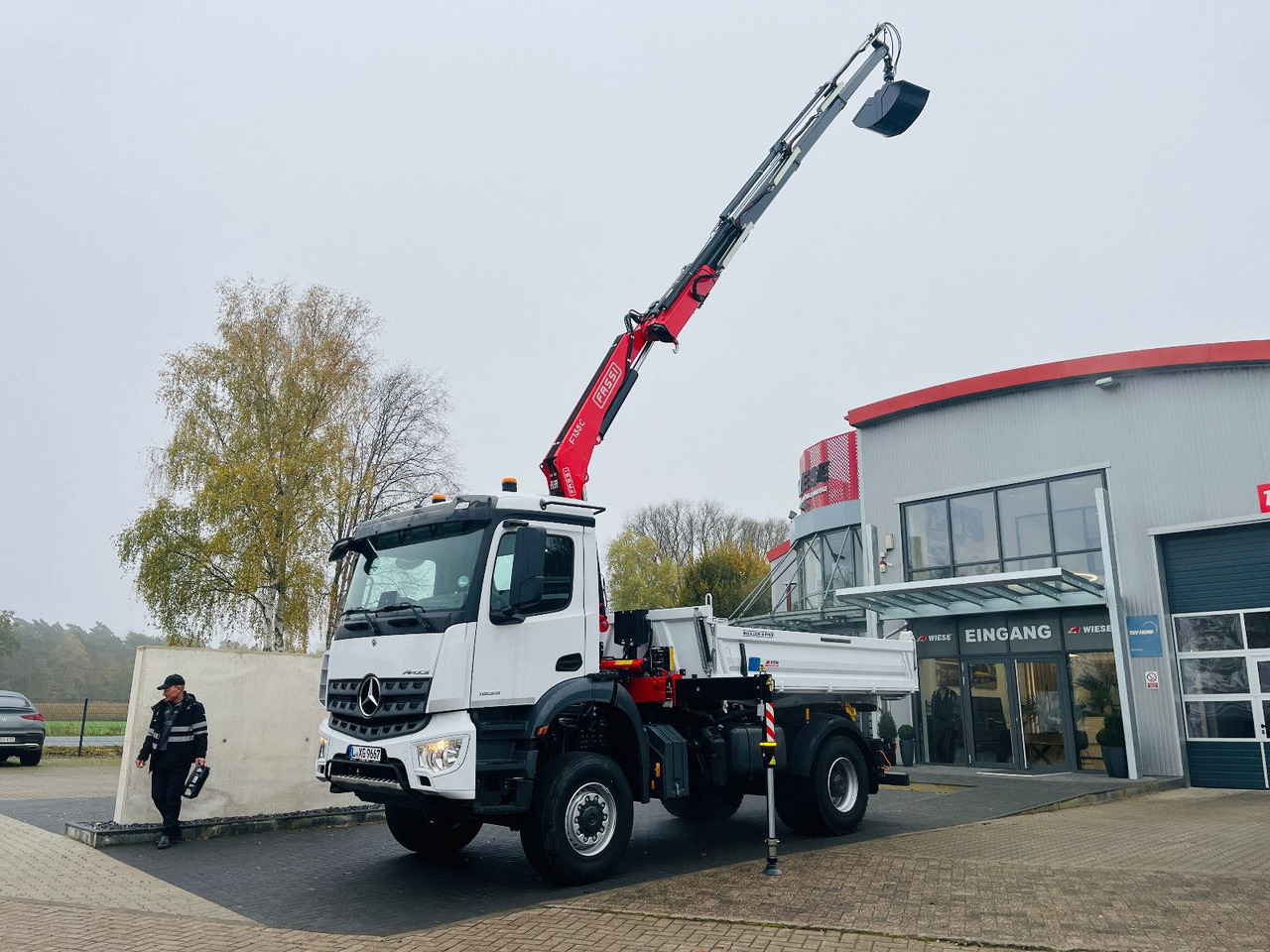 Kiper, Kamion s kranom Mercedes-Benz Arocs 1835  4x4 Meiller Fassi Kran Kipper: slika Kiper, Kamion s kranom Mercedes-Benz Arocs 1835  4x4 Meiller Fassi Kran Kipper