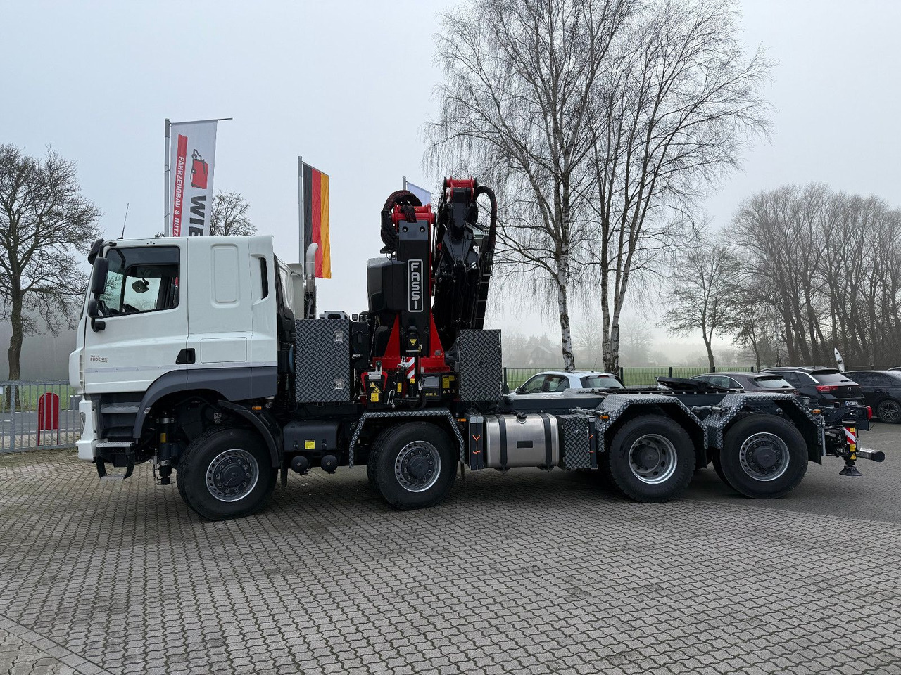 Tatra 41.500 8x8 Phoenix Fassi F710 Kran - Kamion s otvorenim sandukom, Kamion s kranom: slika Tatra 41.500 8x8 Phoenix Fassi F710 Kran - Kamion s otvorenim sandukom, Kamion s kranom Tatra 41.500 8x8 Phoenix Fassi F710 Kran - Kamion s otvorenim sandukom, Kamion s kranom: slika Tatra 41.500 8x8 Phoenix Fassi F710 Kran - Kamion s otvorenim sandukom, Kamion s kranom