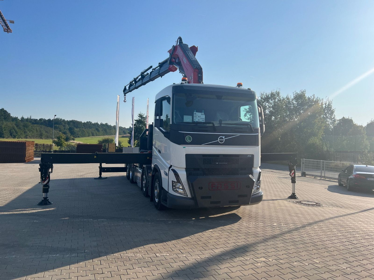 Volvo FH 500 8x2 Kran F710 RA2.26 - Kamion s kranom: slika Volvo FH 500 8x2 Kran F710 RA2.26 - Kamion s kranom Volvo FH 500 8x2 Kran F710 RA2.26 - Kamion s kranom: slika Volvo FH 500 8x2 Kran F710 RA2.26 - Kamion s kranom
