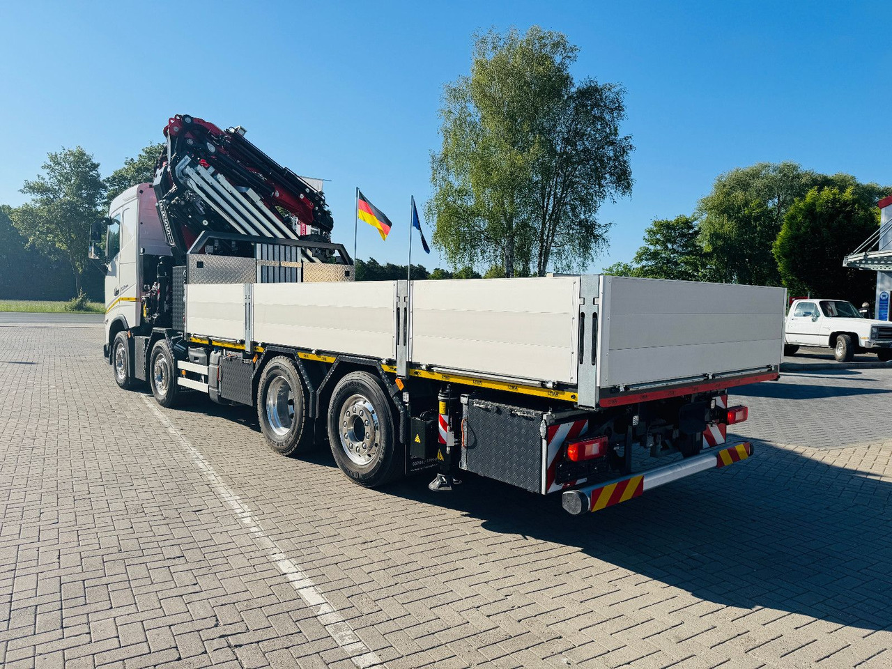 Volvo FH 500 8x2 mit F710RA.2.27 L426 und V20 Winde - Kamion s otvorenim sandukom, Kamion s kranom: slika Volvo FH 500 8x2 mit F710RA.2.27 L426 und V20 Winde - Kamion s otvorenim sandukom, Kamion s kranom Volvo FH 500 8x2 mit F710RA.2.27 L426 und V20 Winde - Kamion s otvorenim sandukom, Kamion s kranom: slika Volvo FH 500 8x2 mit F710RA.2.27 L426 und V20 Winde - Kamion s otvorenim sandukom, Kamion s kranom