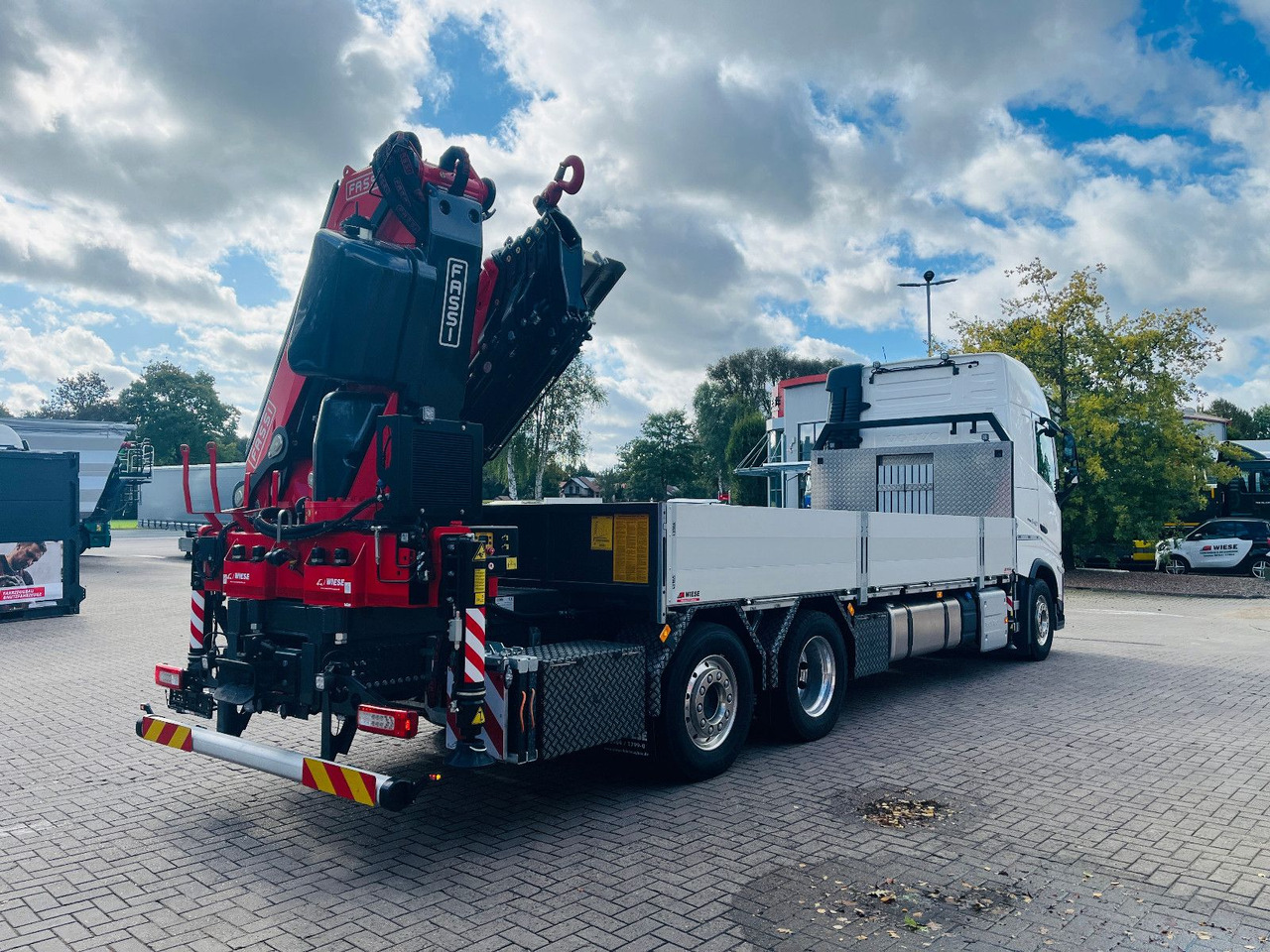 Volvo FH 540 6x2 Container Fassi F545 Heck - Kamion s otvorenim sandukom, Kamion s kranom: slika Volvo FH 540 6x2 Container Fassi F545 Heck - Kamion s otvorenim sandukom, Kamion s kranom Volvo FH 540 6x2 Container Fassi F545 Heck - Kamion s otvorenim sandukom, Kamion s kranom: slika Volvo FH 540 6x2 Container Fassi F545 Heck - Kamion s otvorenim sandukom, Kamion s kranom