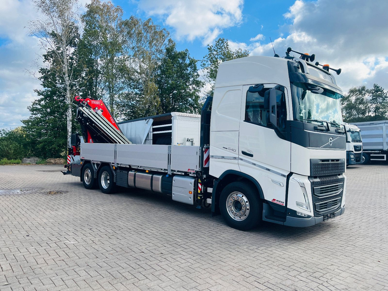 Volvo FH 540 6x2 Container Fassi F545 Heck - Kamion s kranom: slika Volvo FH 540 6x2 Container Fassi F545 Heck - Kamion s kranom Volvo FH 540 6x2 Container Fassi F545 Heck - Kamion s kranom: slika Volvo FH 540 6x2 Container Fassi F545 Heck - Kamion s kranom