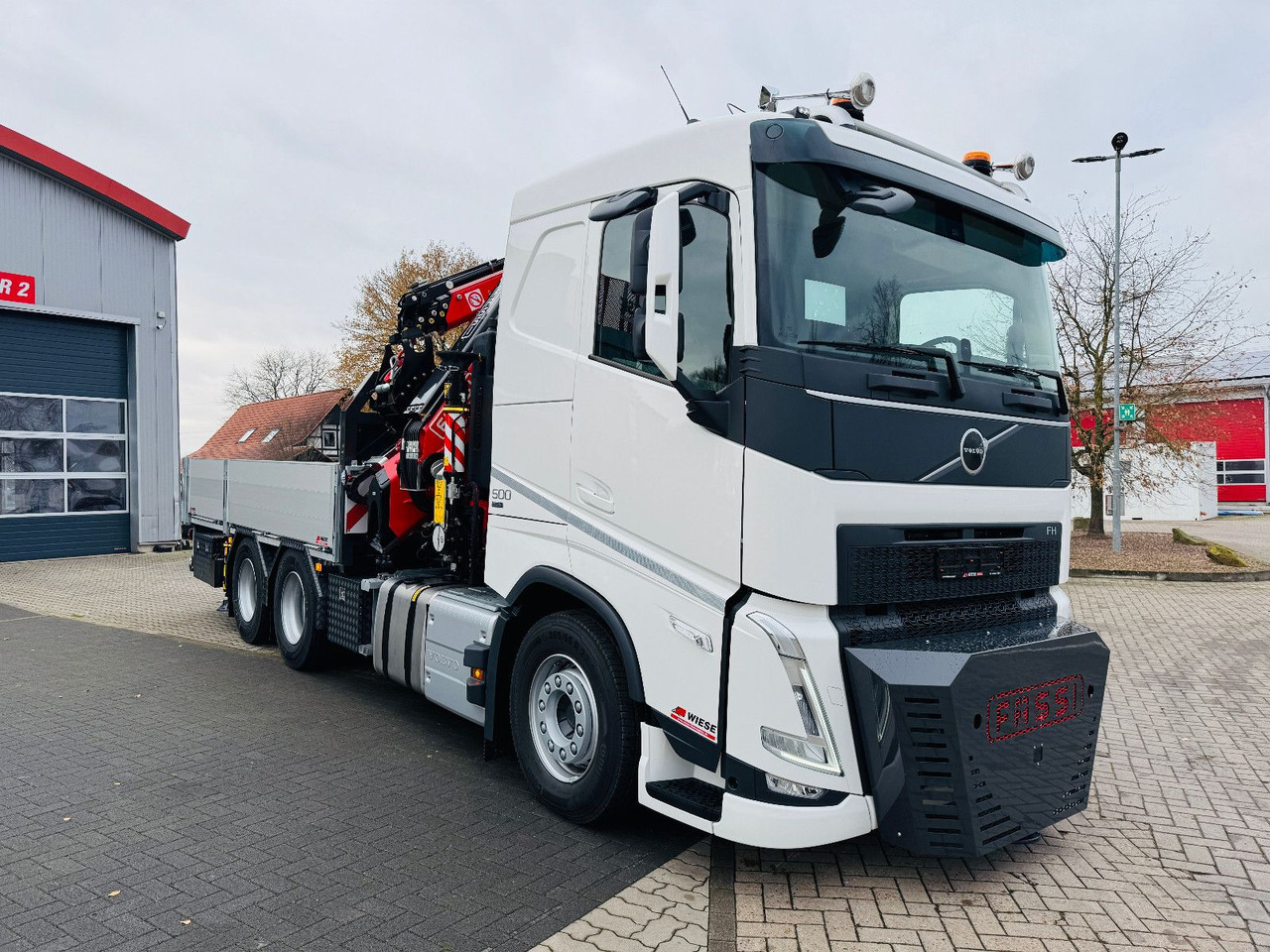 Volvo FH500 6x4 Fassi F545RA 2.27 mit Jib und Winde - Kamion s kranom: slika Volvo FH500 6x4 Fassi F545RA 2.27 mit Jib und Winde - Kamion s kranom Volvo FH500 6x4 Fassi F545RA 2.27 mit Jib und Winde - Kamion s kranom: slika Volvo FH500 6x4 Fassi F545RA 2.27 mit Jib und Winde - Kamion s kranom