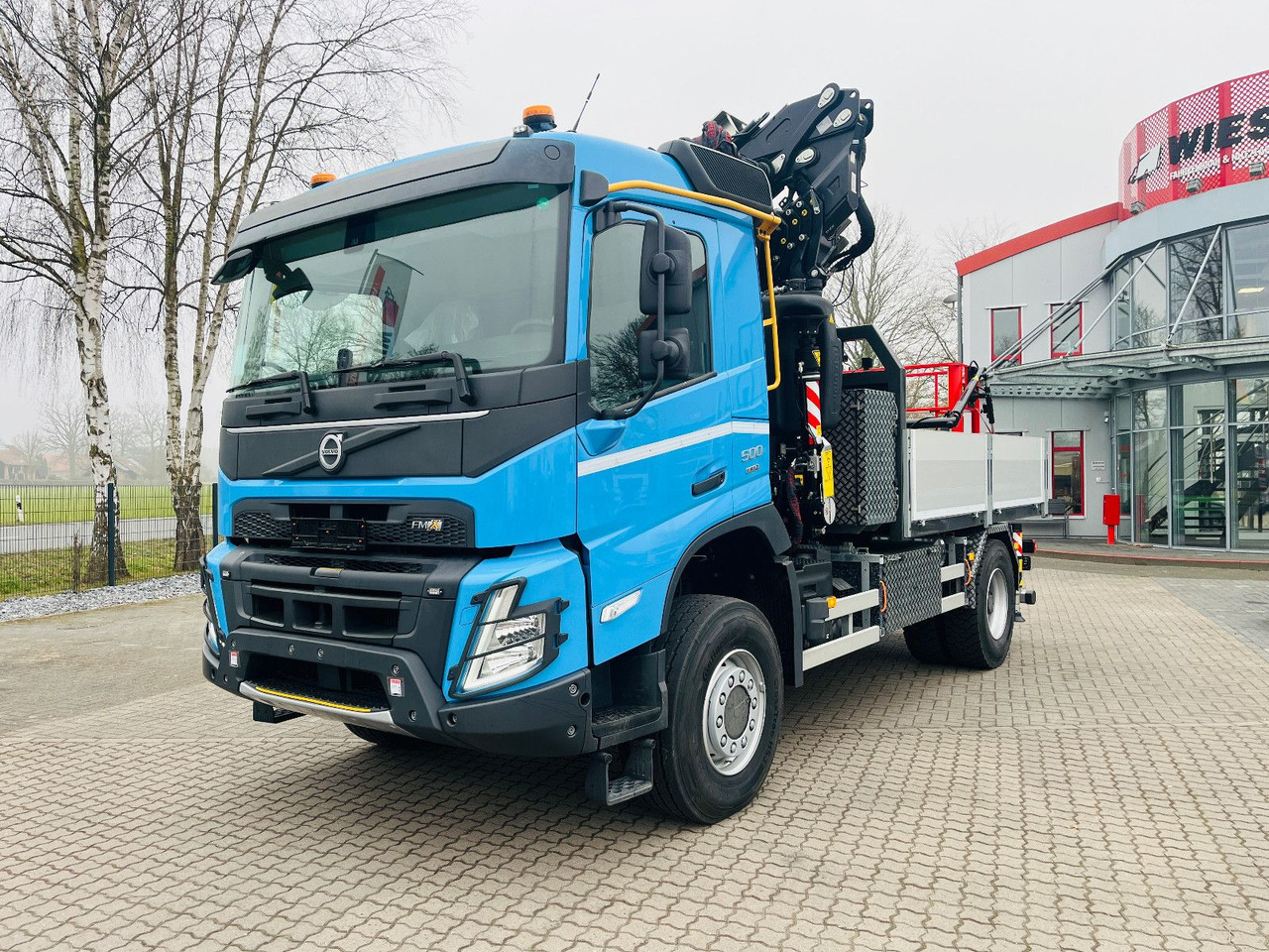 Volvo FMX 500 inkl. F345RB.2.24 & L324 +V20 & Korb - Kamion s otvorenim sandukom, Kamion s kranom: slika Volvo FMX 500 inkl. F345RB.2.24 & L324 +V20 & Korb - Kamion s otvorenim sandukom, Kamion s kranom Volvo FMX 500 inkl. F345RB.2.24 & L324 +V20 & Korb - Kamion s otvorenim sandukom, Kamion s kranom: slika Volvo FMX 500 inkl. F345RB.2.24 & L324 +V20 & Korb - Kamion s otvorenim sandukom, Kamion s kranom