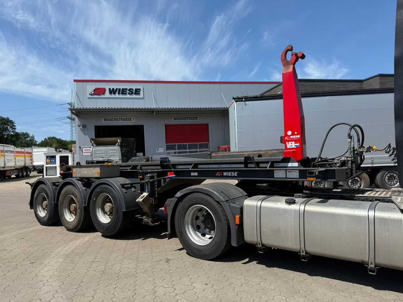 Transporter kontejnera/ Poluprikolica s izmjenjivim sanducima Wiese SA3-36 AK 25 S Auflieger Abrollkipper: slika Transporter kontejnera/ Poluprikolica s izmjenjivim sanducima Wiese SA3-36 AK 25 S Auflieger Abrollkipper