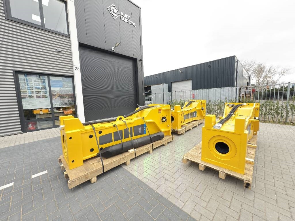 Atlas Copco Epiroc HB 5800 Dust HB5800 - Hidraulični čekić za Građevinski strojevi: slika Atlas Copco Epiroc HB 5800 Dust HB5800 - Hidraulični čekić za Građevinski strojevi Atlas Copco Epiroc HB 5800 Dust HB5800 - Hidraulični čekić za Građevinski strojevi: slika Atlas Copco Epiroc HB 5800 Dust HB5800 - Hidraulični čekić za Građevinski strojevi