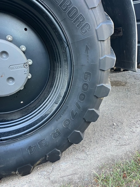 FENDT 939 - Traktor: slika FENDT 939 - Traktor FENDT 939 - Traktor: slika FENDT 939 - Traktor