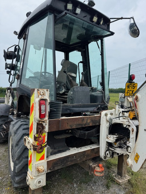 JCB 2CX - Rovokopač-utovarivač: slika JCB 2CX - Rovokopač-utovarivač JCB 2CX - Rovokopač-utovarivač: slika JCB 2CX - Rovokopač-utovarivač