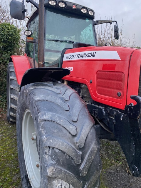 MASSEY FERGUSON 6480 DYNA 6 - Traktor: slika MASSEY FERGUSON 6480 DYNA 6 - Traktor MASSEY FERGUSON 6480 DYNA 6 - Traktor: slika MASSEY FERGUSON 6480 DYNA 6 - Traktor