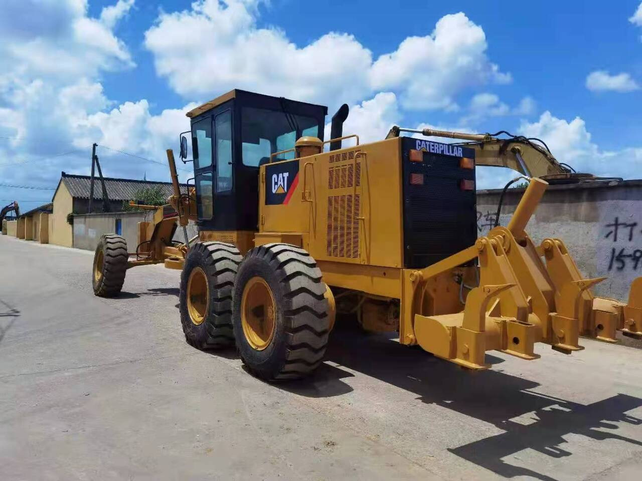 CATERPILLAR 140G - Grejder: slika CATERPILLAR 140G - Grejder CATERPILLAR 140G - Grejder: slika CATERPILLAR 140G - Grejder
