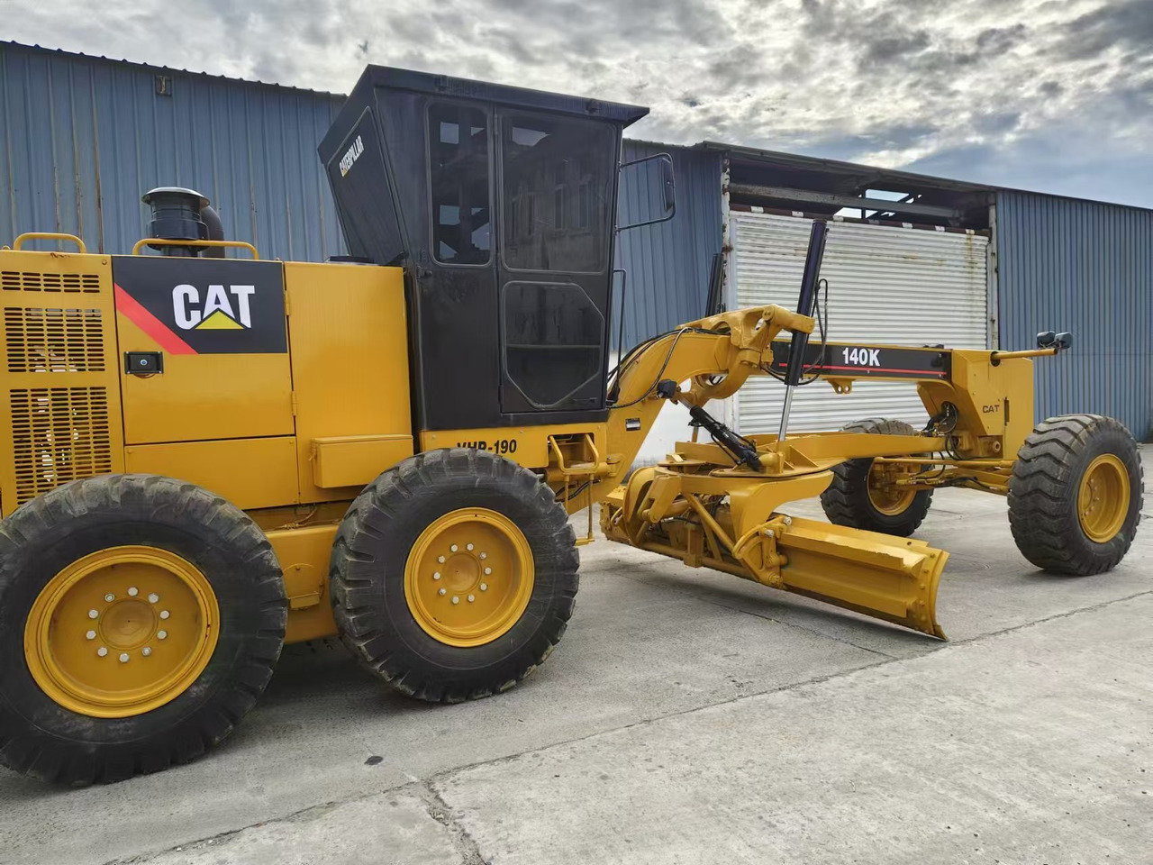 CATERPILLAR 140K - Grejder: slika CATERPILLAR 140K - Grejder CATERPILLAR 140K - Grejder: slika CATERPILLAR 140K - Grejder