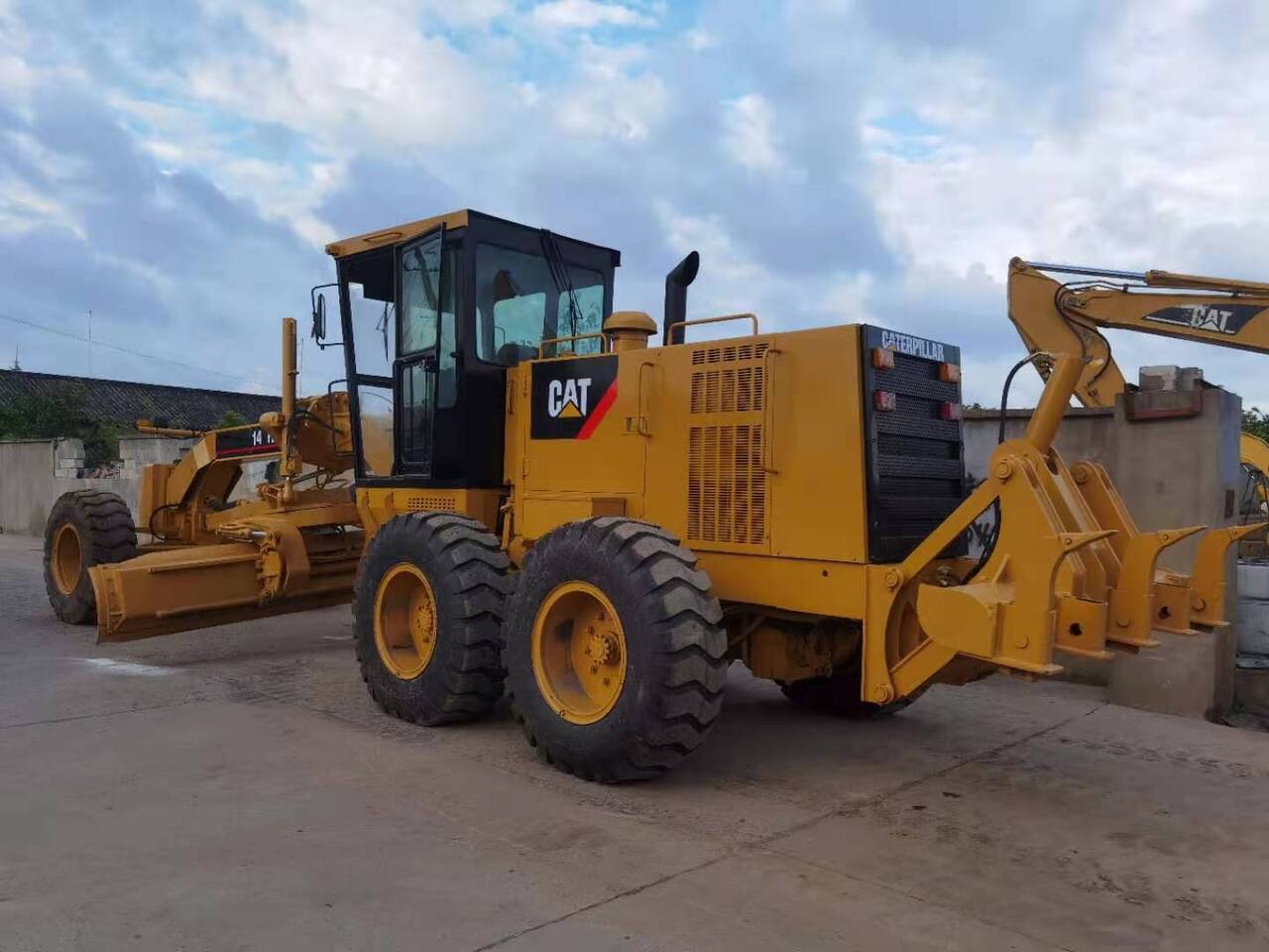 CATERPILLAR 14H - Grejder: slika CATERPILLAR 14H - Grejder CATERPILLAR 14H - Grejder: slika CATERPILLAR 14H - Grejder