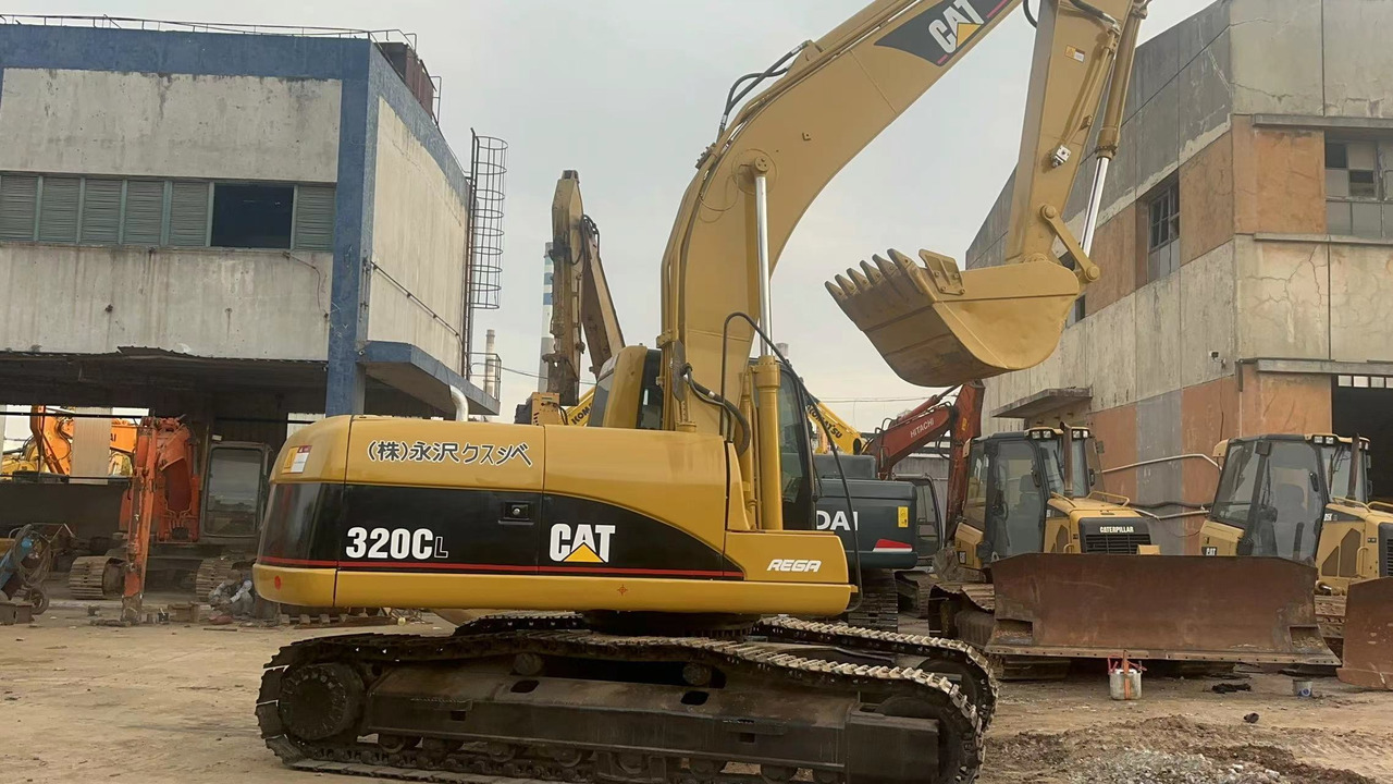 CATERPILLAR 320C 320B 320BL 325B - Bager gusjeničar: slika CATERPILLAR 320C 320B 320BL 325B - Bager gusjeničar CATERPILLAR 320C 320B 320BL 325B - Bager gusjeničar: slika CATERPILLAR 320C 320B 320BL 325B - Bager gusjeničar
