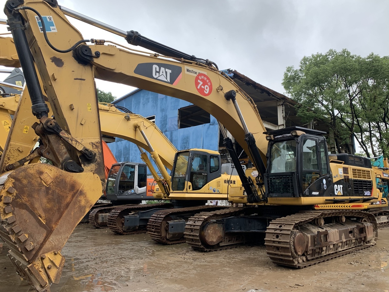 CATERPILLAR 345DL-excavator - Bager gusjeničar: slika CATERPILLAR 345DL-excavator - Bager gusjeničar CATERPILLAR 345DL-excavator - Bager gusjeničar: slika CATERPILLAR 345DL-excavator - Bager gusjeničar