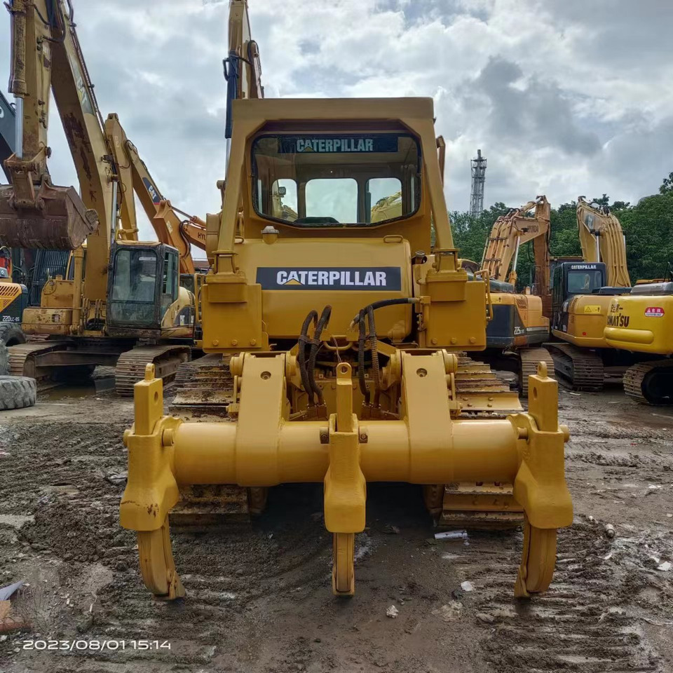 CATERPILLAR D7G - Buldožer: slika CATERPILLAR D7G - Buldožer CATERPILLAR D7G - Buldožer: slika CATERPILLAR D7G - Buldožer