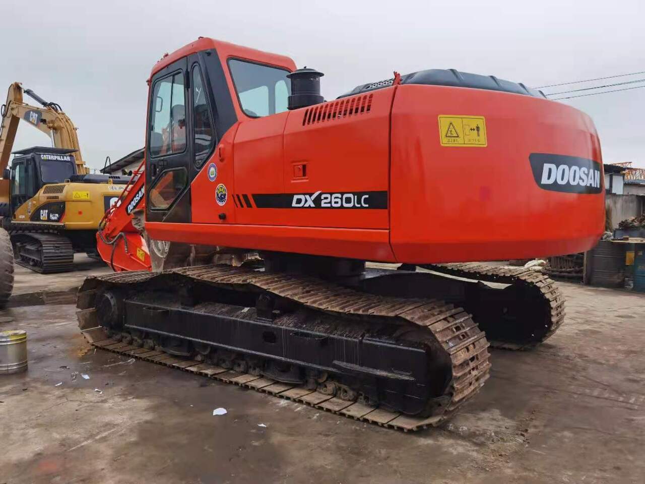 DOOSAN DX260 - Bager gusjeničar: slika DOOSAN DX260 - Bager gusjeničar DOOSAN DX260 - Bager gusjeničar: slika DOOSAN DX260 - Bager gusjeničar