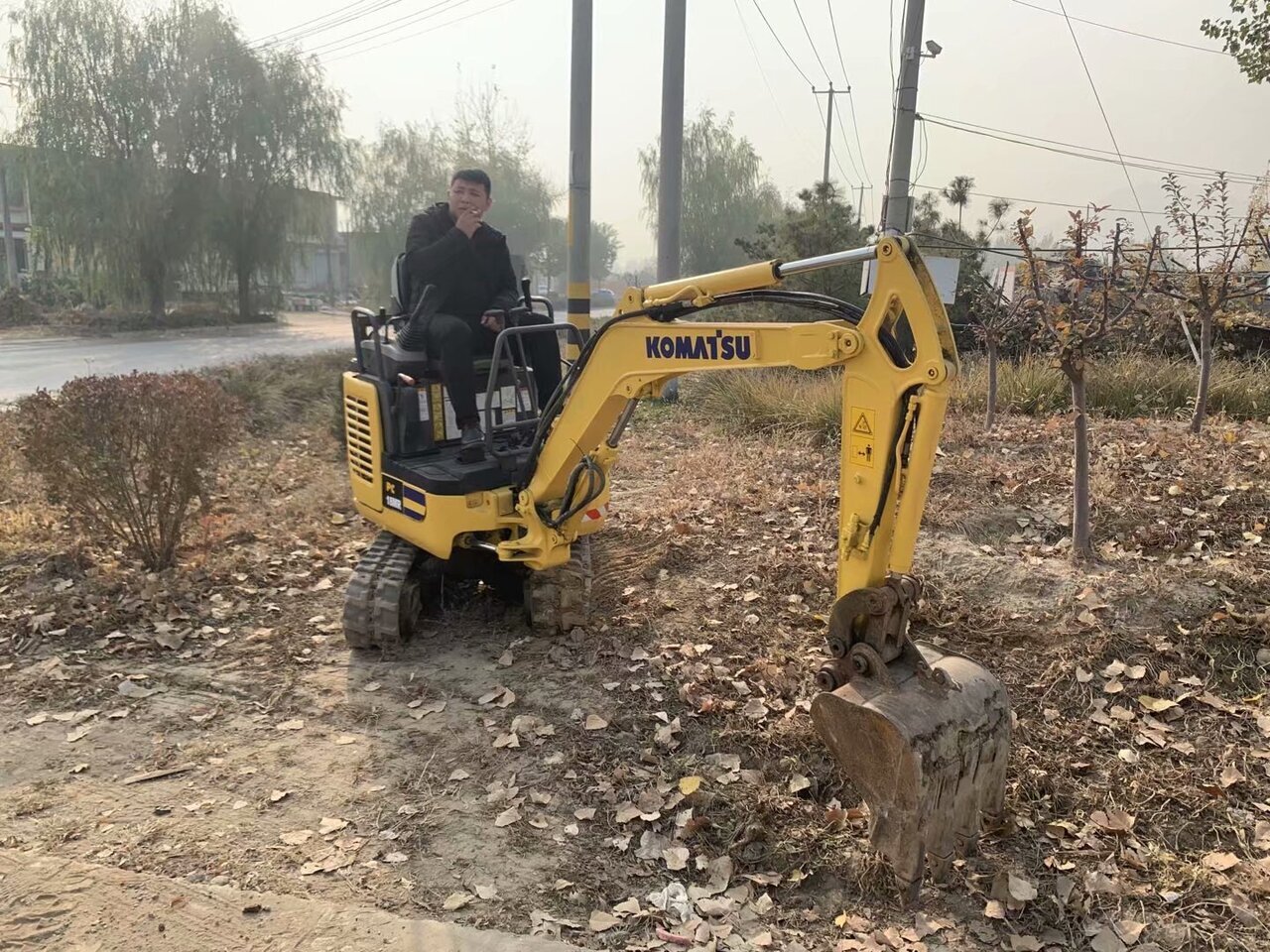 KOMATSU PC18MR - Bager gusjeničar: slika KOMATSU PC18MR - Bager gusjeničar KOMATSU PC18MR - Bager gusjeničar: slika KOMATSU PC18MR - Bager gusjeničar