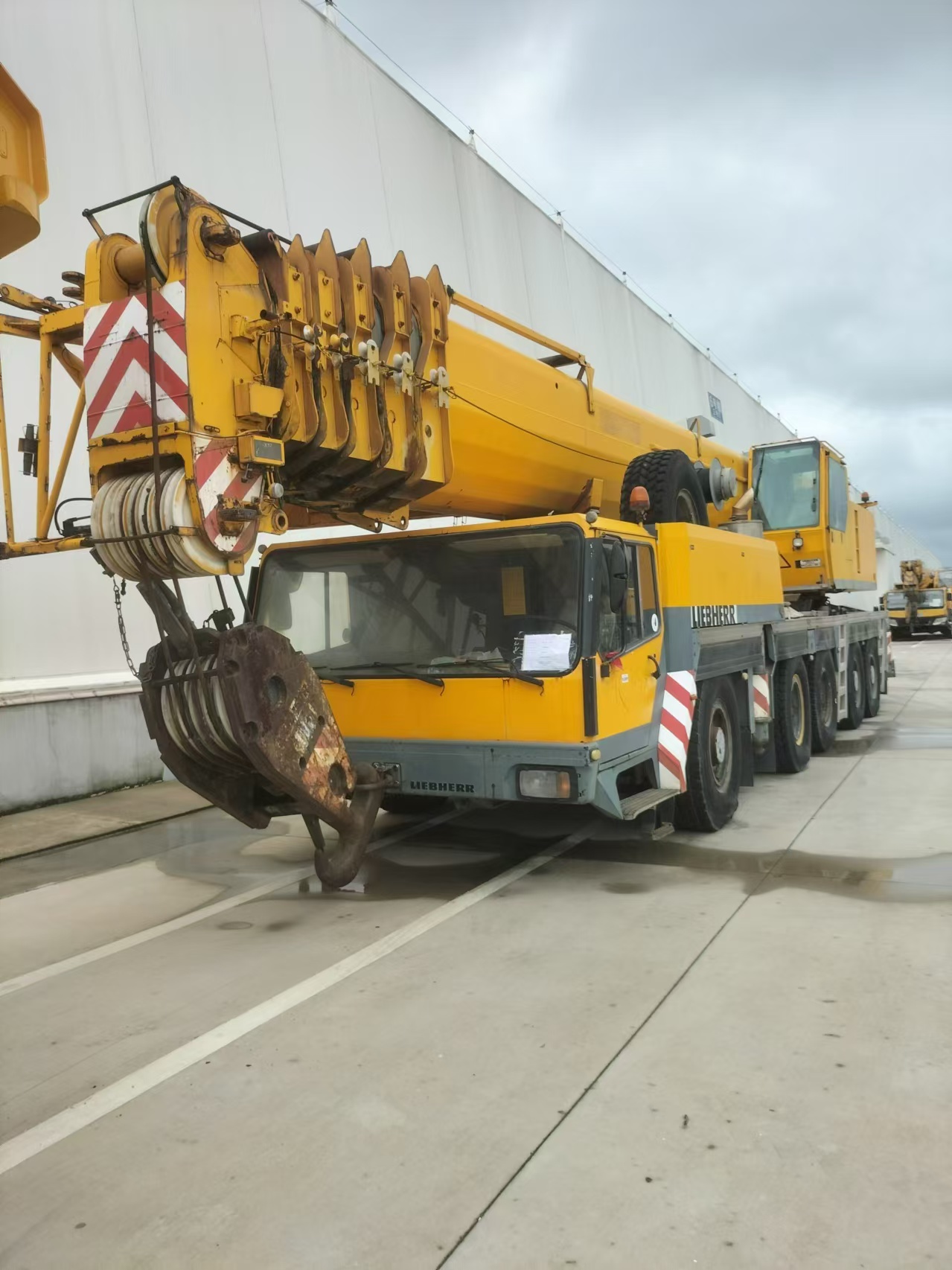 LIEBHERR  - Autodizalica: slika LIEBHERR  - Autodizalica LIEBHERR  - Autodizalica: slika LIEBHERR  - Autodizalica