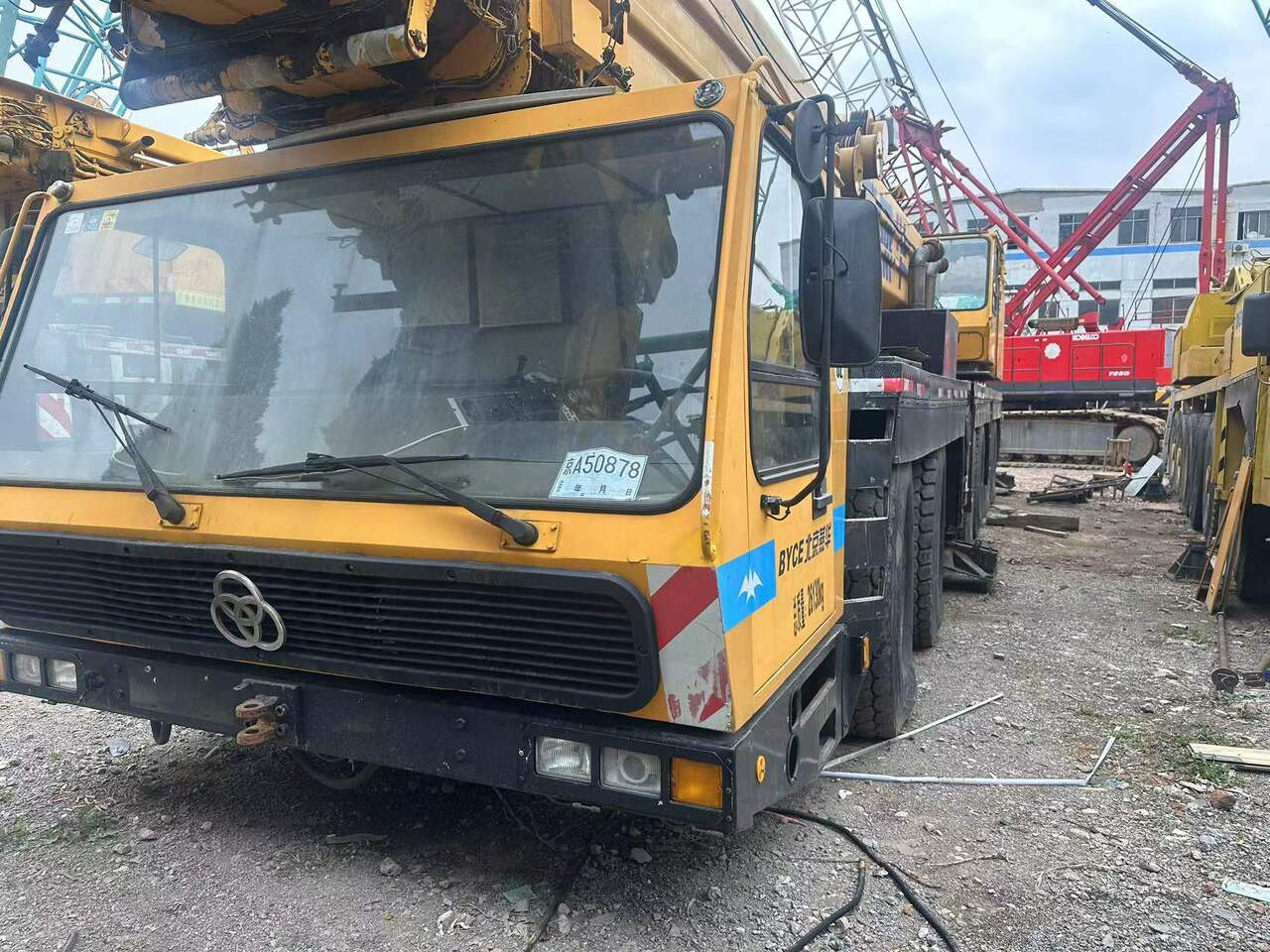 Liebherr KMK6200 - Dizalica: slika Liebherr KMK6200 - Dizalica Liebherr KMK6200 - Dizalica: slika Liebherr KMK6200 - Dizalica