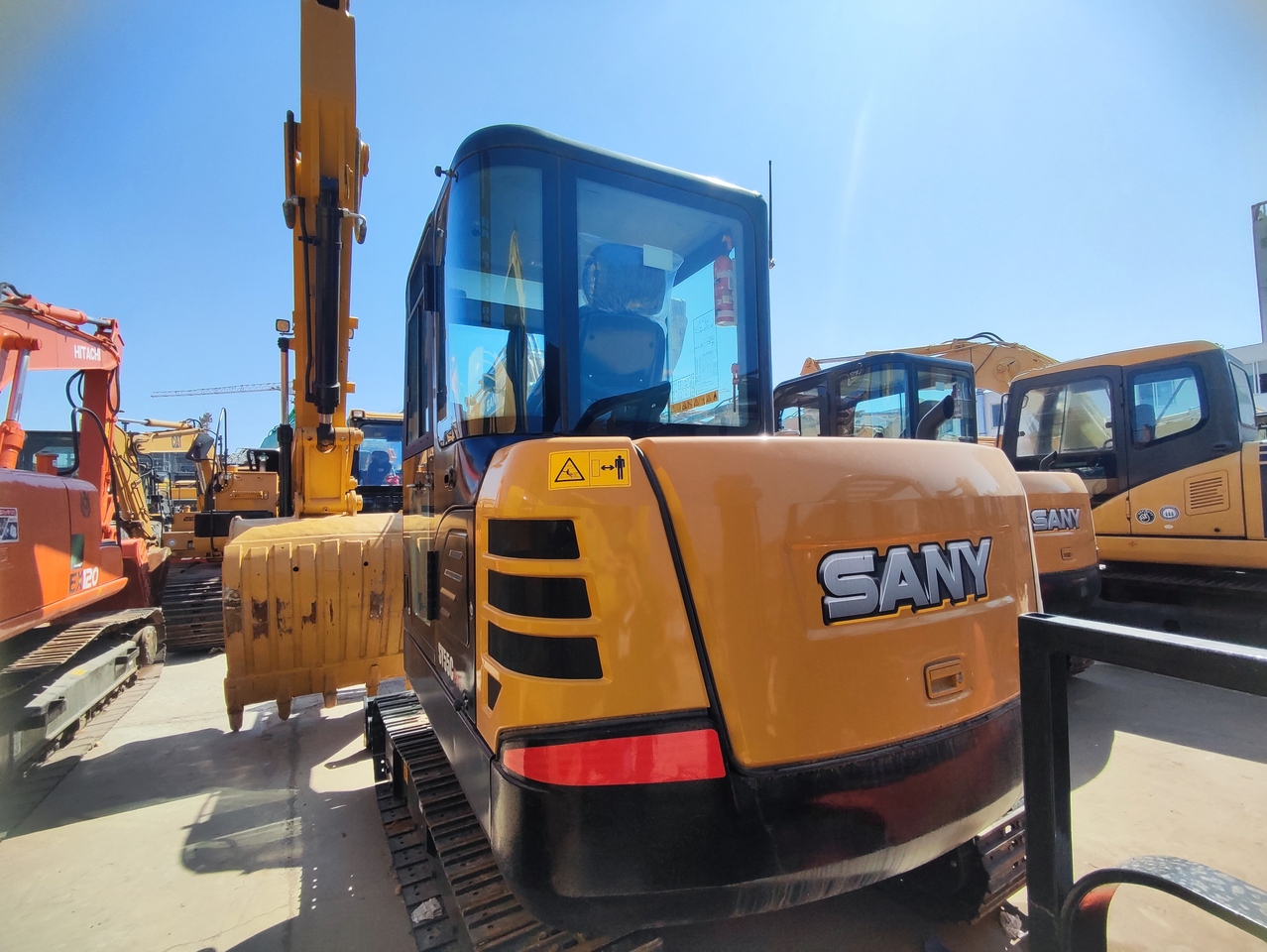 SANY SY55C - Mini bager: slika SANY SY55C - Mini bager SANY SY55C - Mini bager: slika SANY SY55C - Mini bager