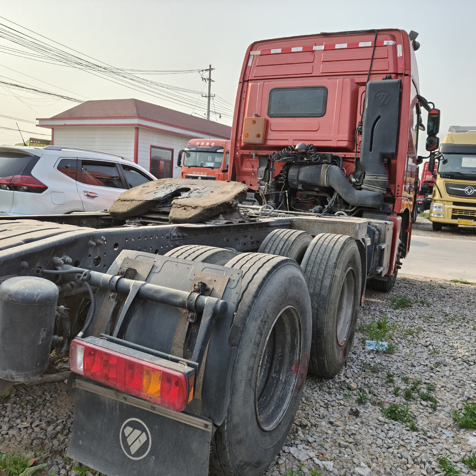 Auman 6x4 - Tegljač: slika Auman 6x4 - Tegljač Auman 6x4 - Tegljač: slika Auman 6x4 - Tegljač