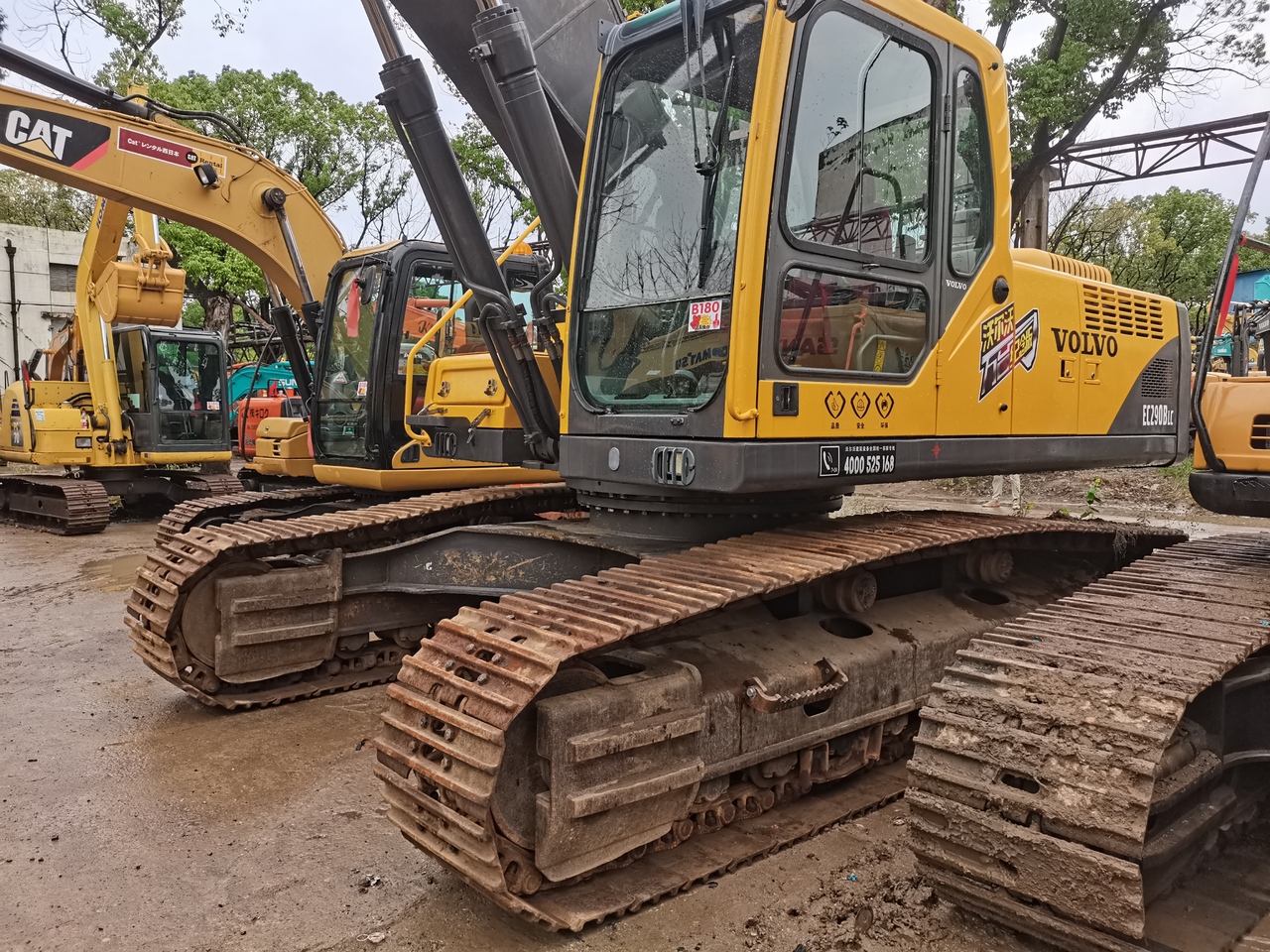 VOLVO EC290BLC - Bager gusjeničar: slika VOLVO EC290BLC - Bager gusjeničar VOLVO EC290BLC - Bager gusjeničar: slika VOLVO EC290BLC - Bager gusjeničar