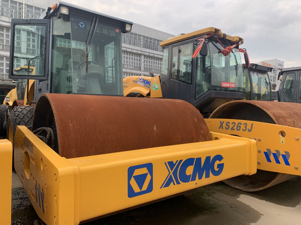 XCMG XS263S - Valjak: slika XCMG XS263S - Valjak XCMG XS263S - Valjak: slika XCMG XS263S - Valjak