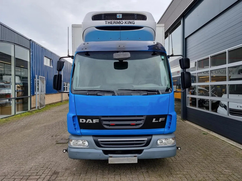 DAF LF 45.220 Kuhlkoffer Thermoking T1000R LBW ST380V EURO EEV - Kamion hladnjača: slika DAF LF 45.220 Kuhlkoffer Thermoking T1000R LBW ST380V EURO EEV - Kamion hladnjača DAF LF 45.220 Kuhlkoffer Thermoking T1000R LBW ST380V EURO EEV - Kamion hladnjača: slika DAF LF 45.220 Kuhlkoffer Thermoking T1000R LBW ST380V EURO EEV - Kamion hladnjača